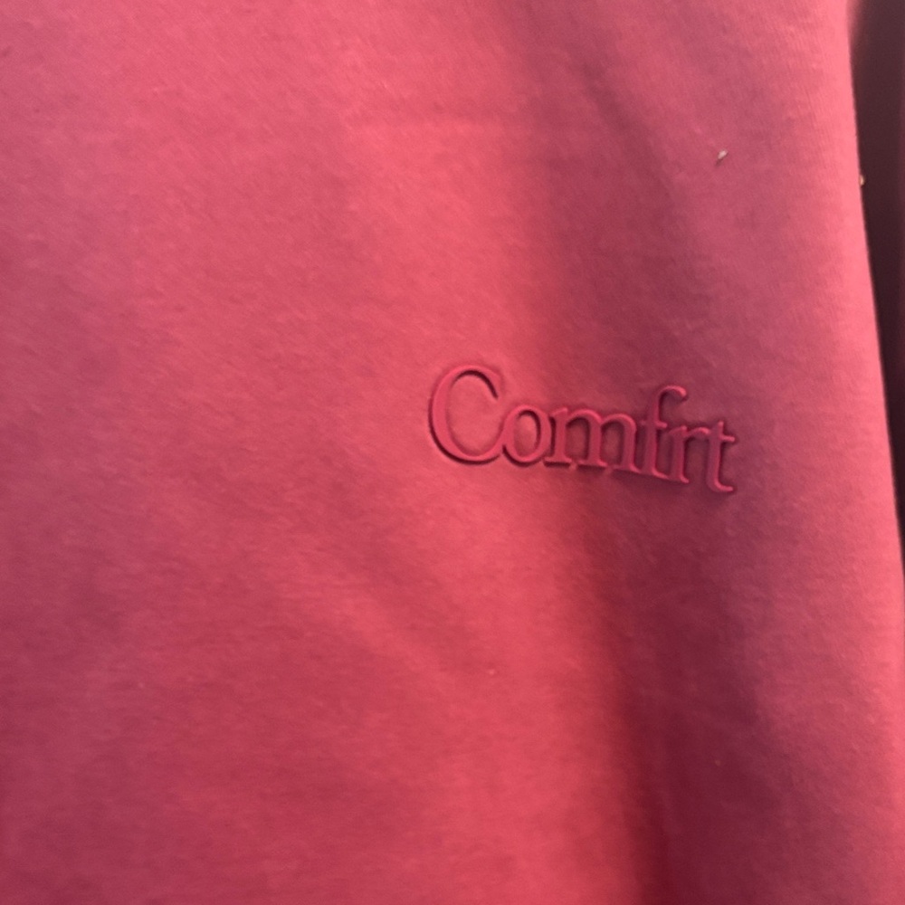 Comfort Embossed Logo Sweatshirt - Berry